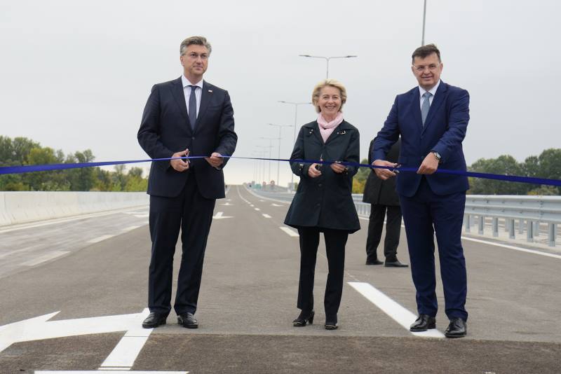 NOVA CESTOVNA VEZA HRVATSKE I BiH: Otvoren most Svilaj dugačak 660 metara