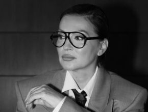 Nina Badrić Alive