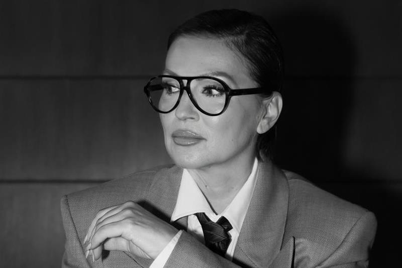 Nina Badrić Alive